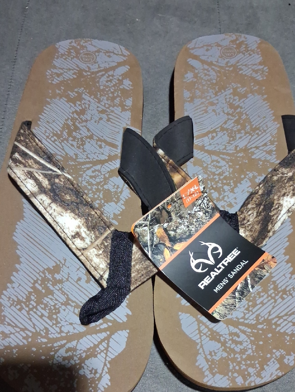 Realtree Brown Camo Flip-Flops with Black Straps